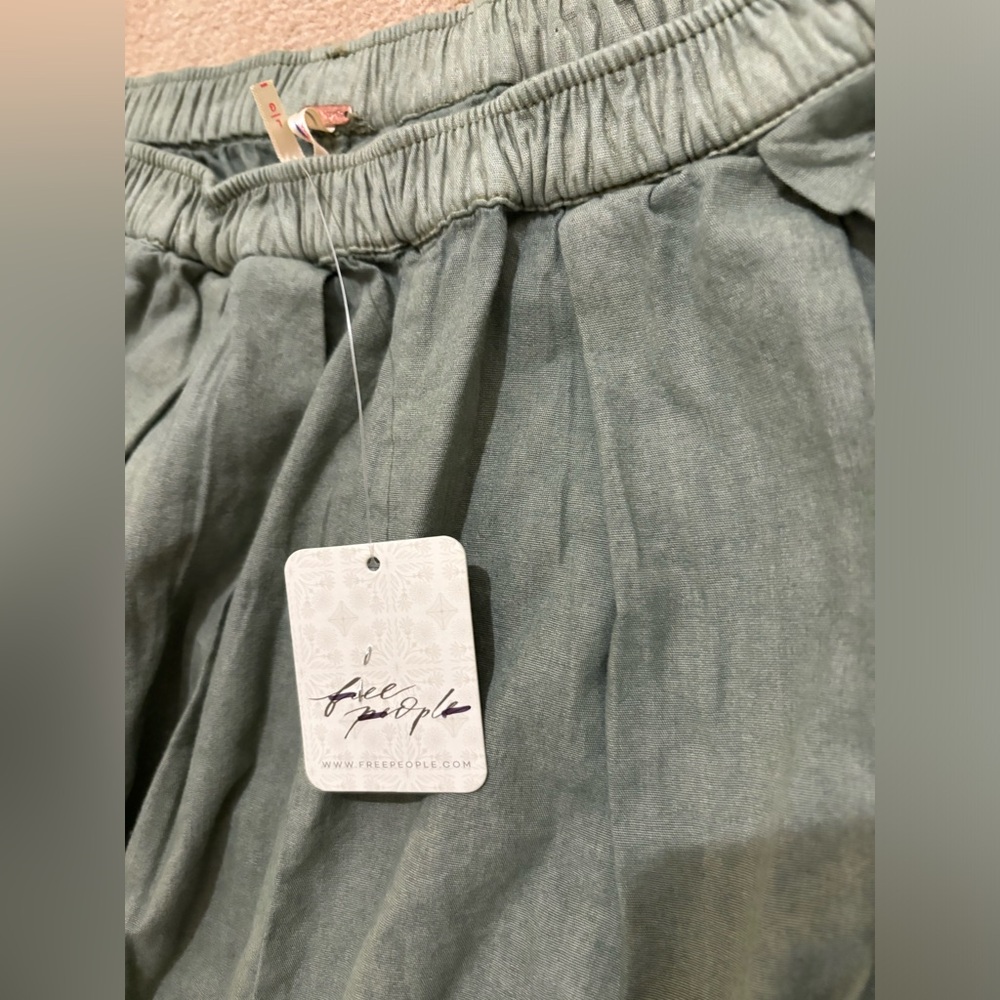 Free People To The Sky Parachute Pants In Ivy League Olive - Picture 8 of 11